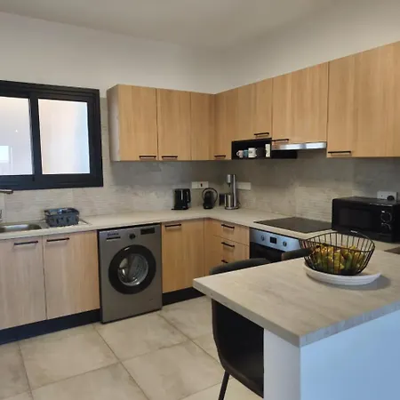 Apartment The Blue Eye Larnaca